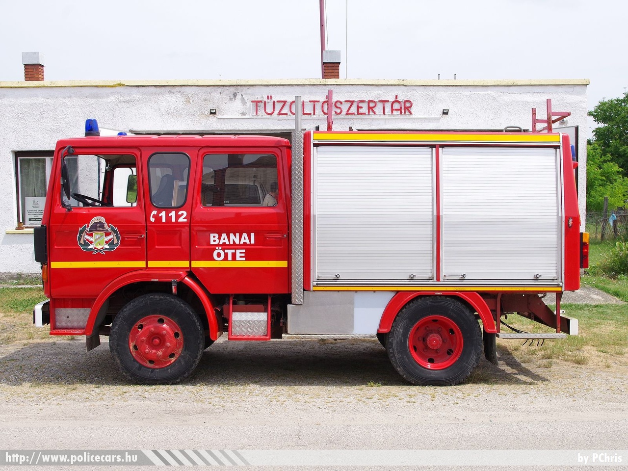 Renault Camiva FPTL JN90, Banai Önkéntes Tűzoltó Egyesület, fotó: PChris
Keywords: ÖTE magyar Magyarország tûzoltó tûzoltóautó tûzoltóság Hungary hungarian fire firetruck AACV-700