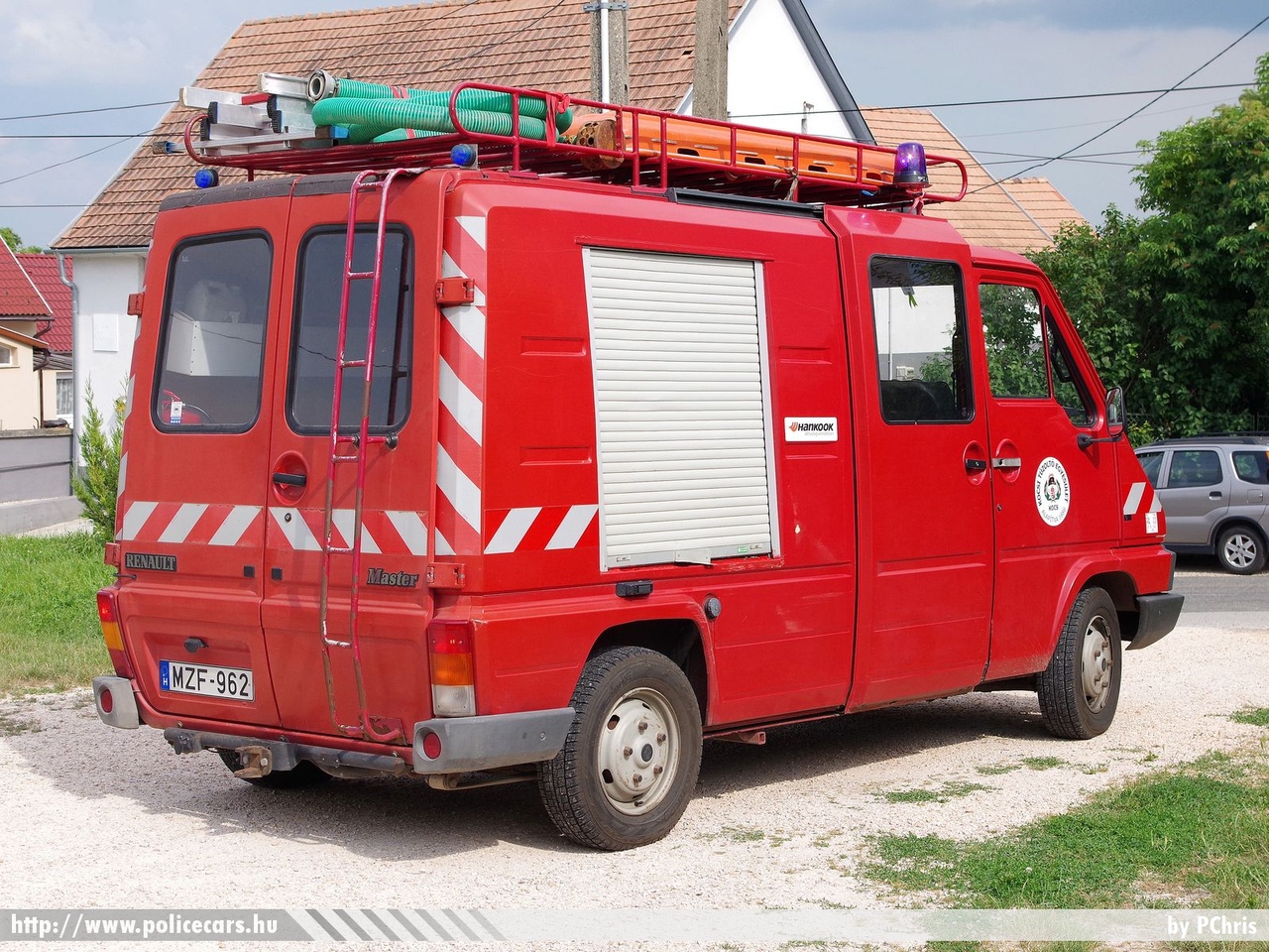 Renault Master T35 FB, Kocsi Önkéntes Tűzoltó Egyesület, fotó: PChris
Keywords: ÖTE magyar Magyarország tûzoltó tûzoltóautó tûzoltóság Hungary hungarian fire firetruck MZF-962