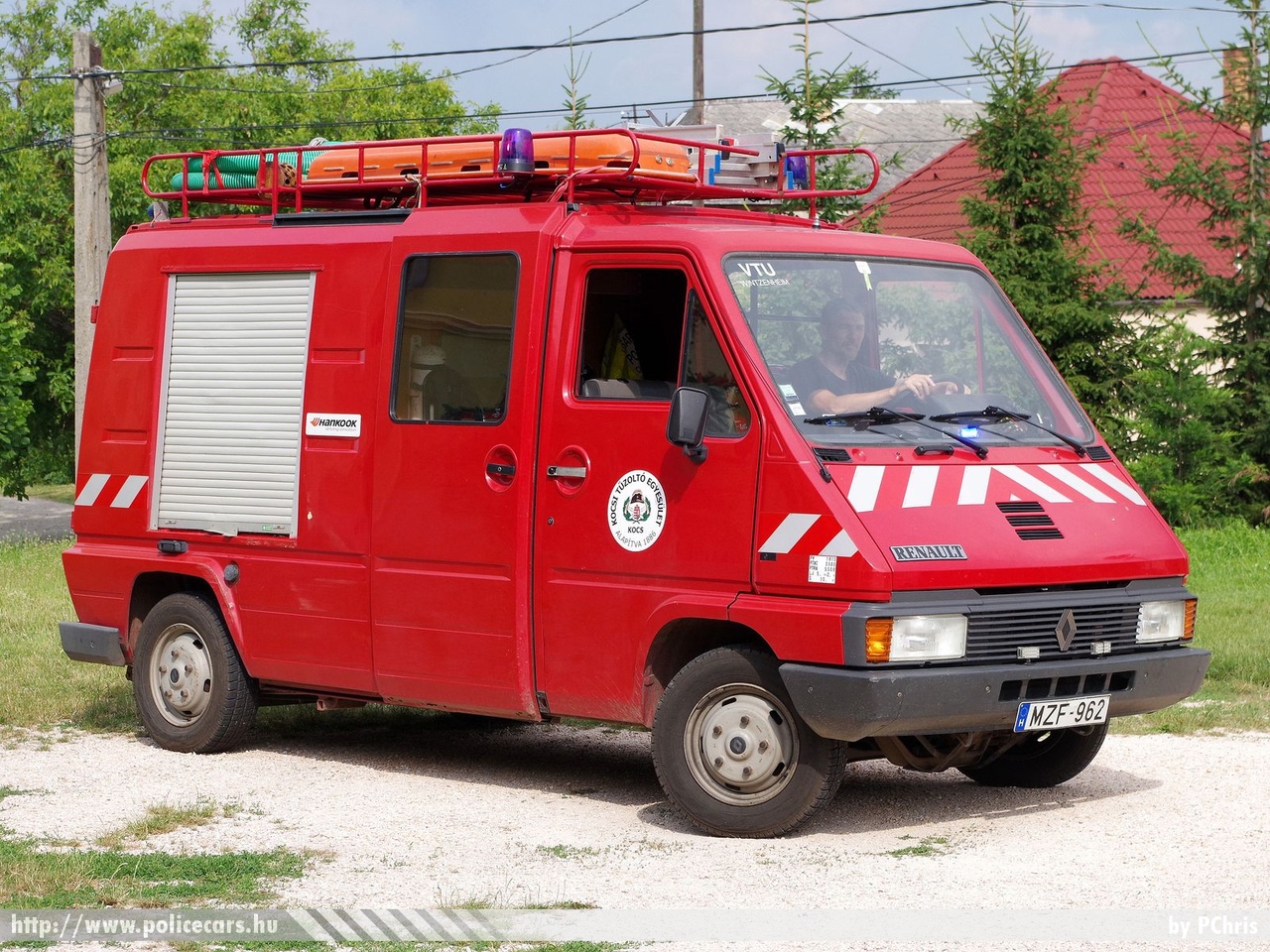 Renault Master T35 FB, Kocsi Önkéntes Tűzoltó Egyesület, fotó: PChris
Keywords: ÖTE magyar Magyarország tûzoltó tûzoltóautó tûzoltóság Hungary hungarian fire firetruck MZF-962