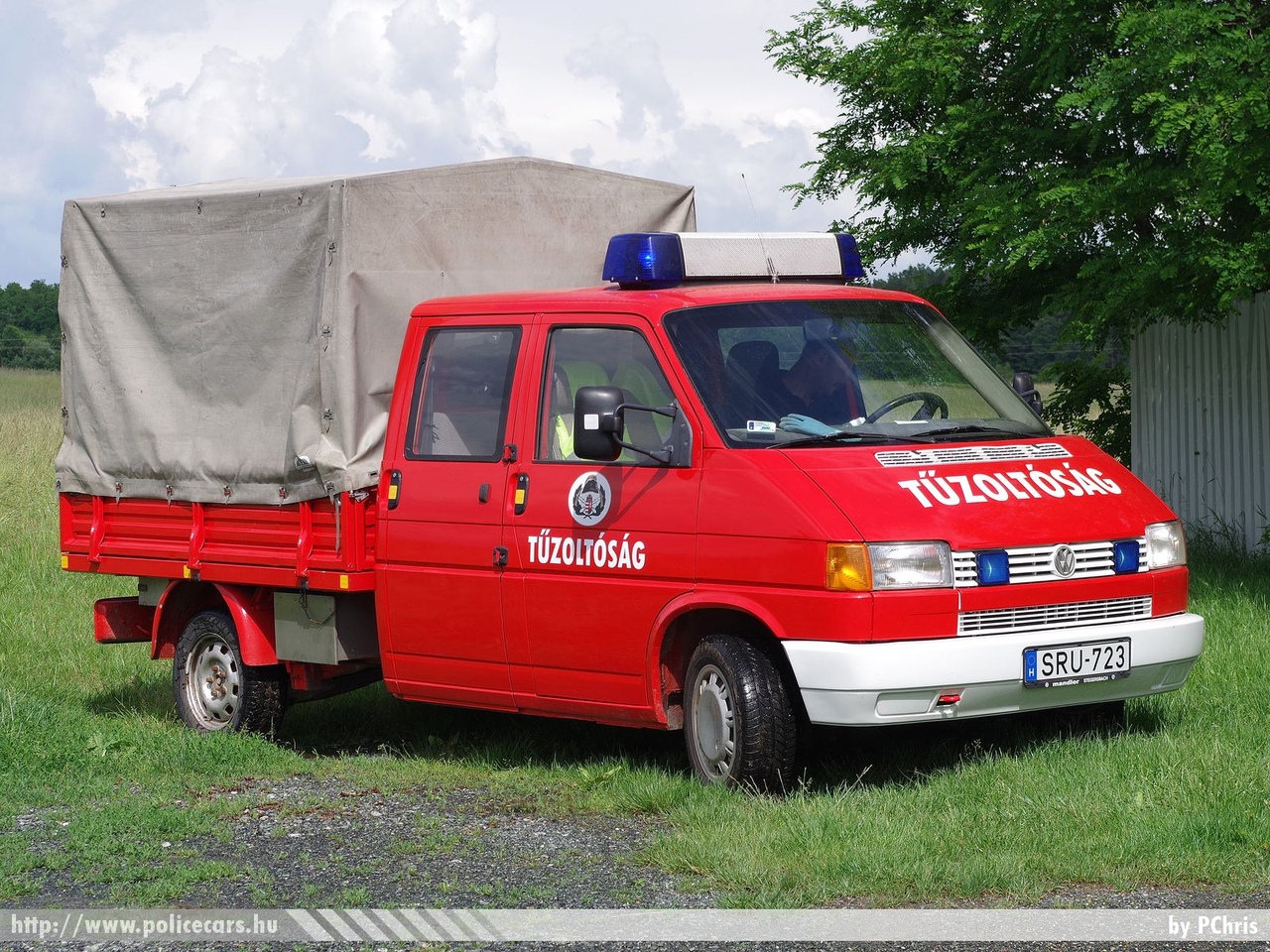 Volkswagen Transporter T4 70D, Kőszegfalvi Önkéntes Tűzoltó Egyesület, fotó: PChris
Keywords: ÖTE magyar Magyarország tûzoltó tûzoltóautó tûzoltóság Hungary hungarian fire firetruck SRU-723 Kőszegfalva