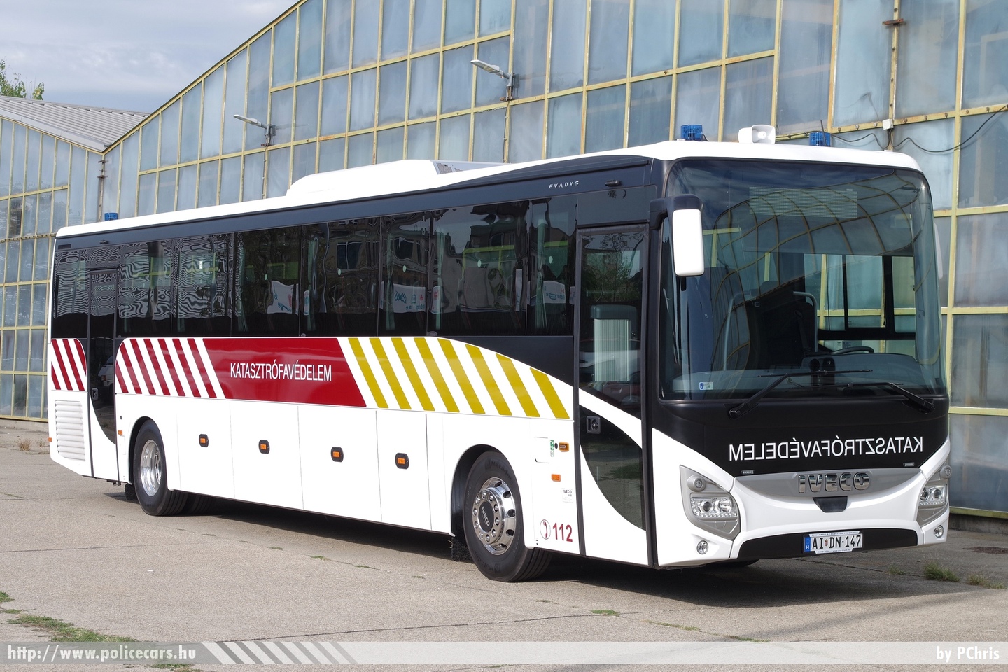 Iveco Evadys CBCW3/00, BM Országos Katasztrófavédelmi Főigazgatóság, fotó: PChris
Keywords: tűzoltóautó tűzoltó tűzoltóság magyar Magyarország katasztrófavédelem fire firetruck Hungary hungarian AIDN-147