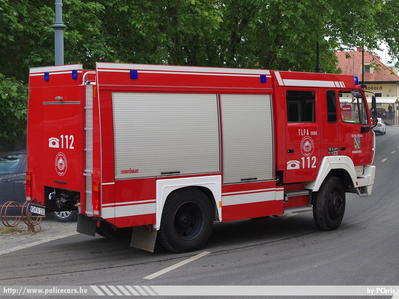 Steyr 13S21 4x4 TLFA 2000 Rosenbauer, Önkéntes Tűzoltó Egyesület Kondorfa, fotó: PChris
Keywords: ÖTE magyar Magyarország tűzoltó tűzoltóautó tűzoltóság Hungary hungarian fire firetruck KDFA-130