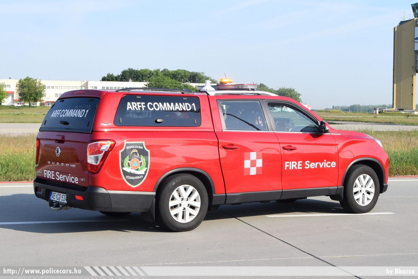 SsangYong (KGM) Musso Grand, Budapest Airport, Repülőtéri Létesítményi Tűzoltó-parancsnokság, fotó: Bbazsa
Keywords: létesítményi tûzoltó tûzoltóautó tûzoltóság magyar Magyarország fire firetruck Hungary hungarian AECQ-534