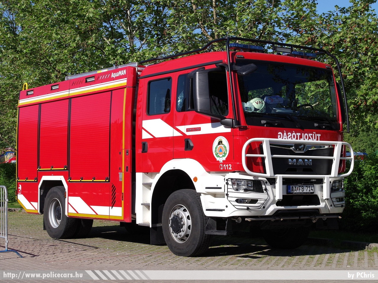MAN TGM 18.320 Heros AquaMAN 4000, Pest Vármegyei Katasztrófavédelmi Igazgatóság, Váci Hivatásos Tűzoltóparancsnokság, fotó: PChris
Keywords: tûzoltóautó tûzoltó tûzoltóság magyar Magyarország katasztrófavédelem fire firetruck Hungary hungarian AAFB-714