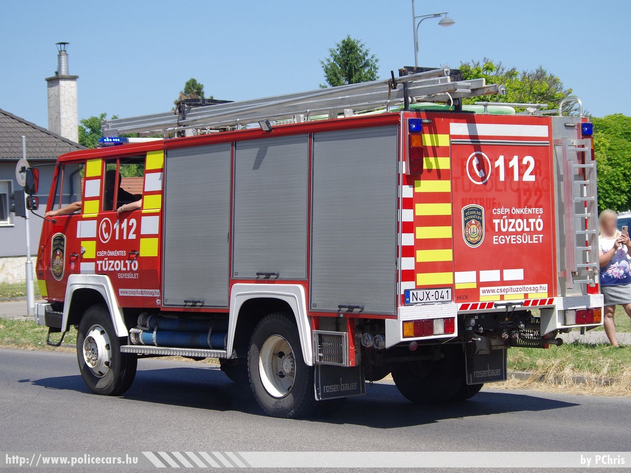 Steyr 791 Rosenbauer, Csépi Önkéntes Tűzoltó Egyesület, fotó: PChris
Keywords: ÖTE magyar Magyarország tűzoltó tűzoltóautó tűzoltóság Hungary hungarian fire firetruck NJX-041