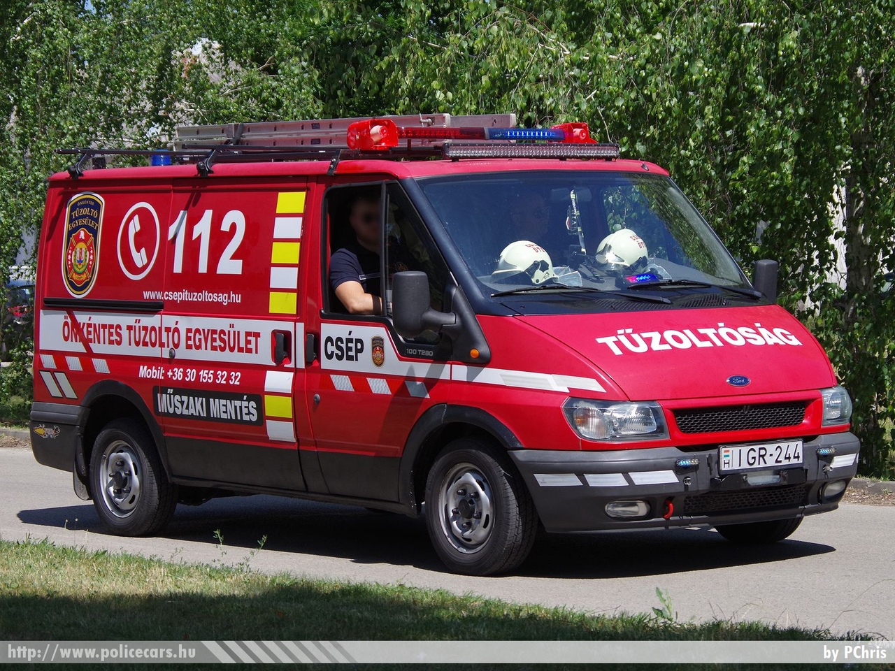 Ford Transit 100T280, Csépi Önkéntes Tűzoltó Egyesület, fotó: PChris
Keywords: ÖTE magyar Magyarország tűzoltó tűzoltóautó tűzoltóság Hungary hungarian fire firetruck IGR-244