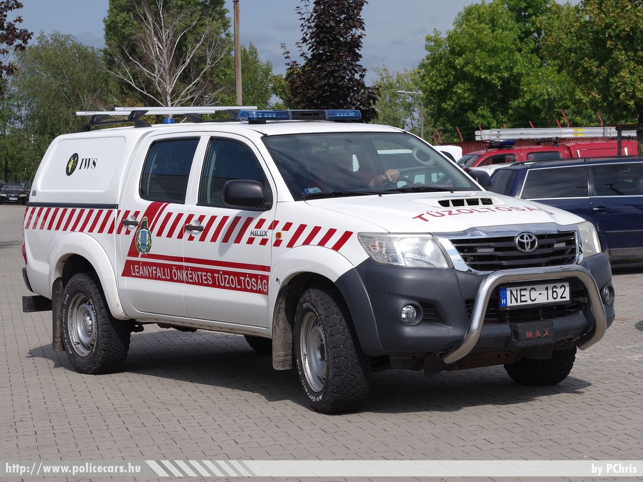 Toyota Hilux, Leányfalu Önkéntes Tűzoltó Egyesület, fotó: PChris
Keywords: ÖTE magyar Magyarország tűzoltó tűzoltóautó tűzoltóság Hungary hungarian fire firetruck NEC-162