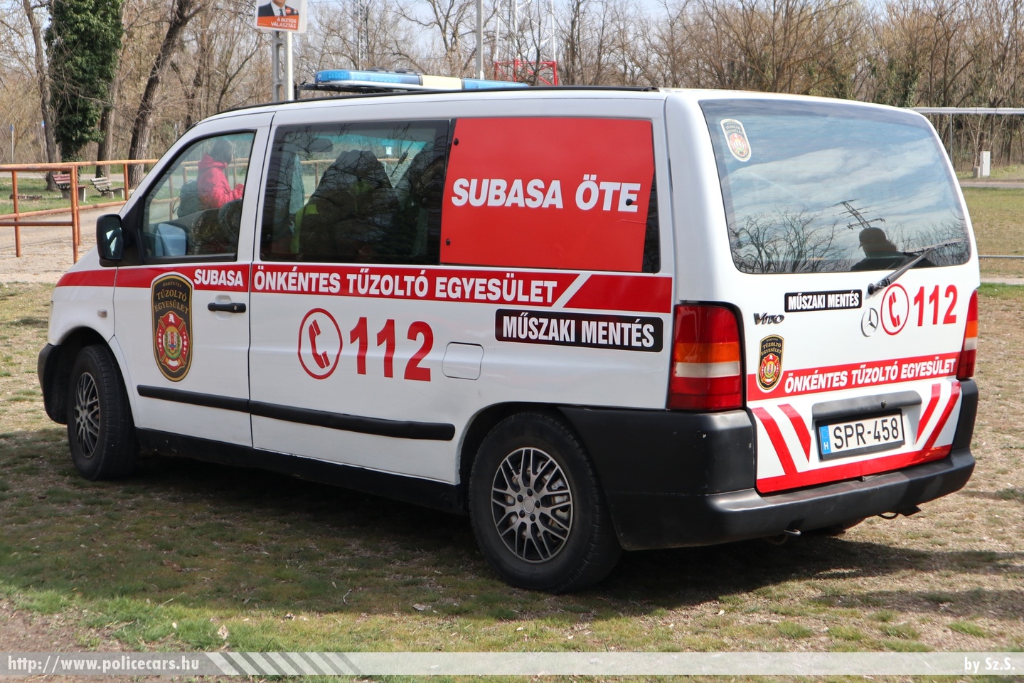 Mercedes Vito 112 CDI, Subasa,Sziksóstó,Öreghegy Polgárőr és Önkéntes Tűzoltó Egyesület, fotó: Sz.S.
Keywords: ÖTE magyar Magyarország tűzoltó tűzoltóautó tűzoltóság Hungary hungarian fire firetruck SPR-458