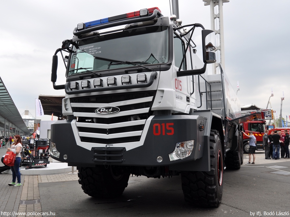 PAUL HM 68.570 6x6 Rosenbauer Buffalo, fotó: ifj. Bodó László
Keywords: Paul HM Rosenbauer Buffalo bbazsa bodó lászló 