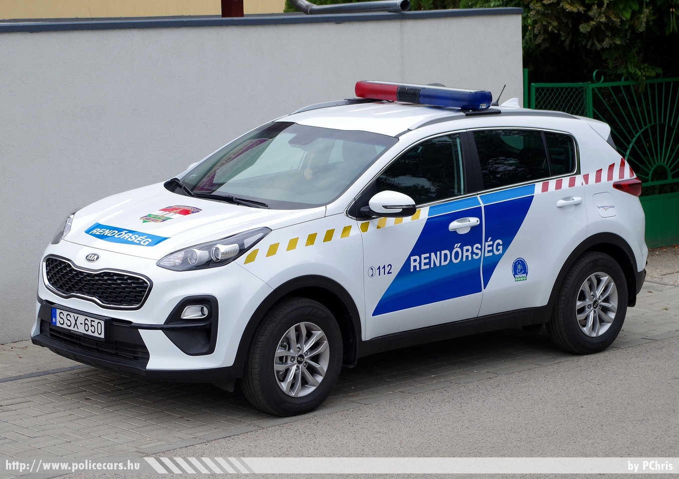 Kia Sportage, fotó: PChris
Keywords: rendőr rendőrautó rendőrség magyar Magyarország hungarian Hungary police policecar SSX-650