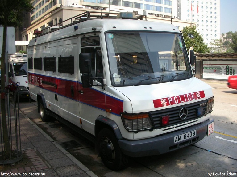 Mercedes-Benz Vario 815D, Hongkong, fotó: Kovács Ádám
Keywords: Kína kínai rendőr rendőrség rendőrautó police policecar china hongkong