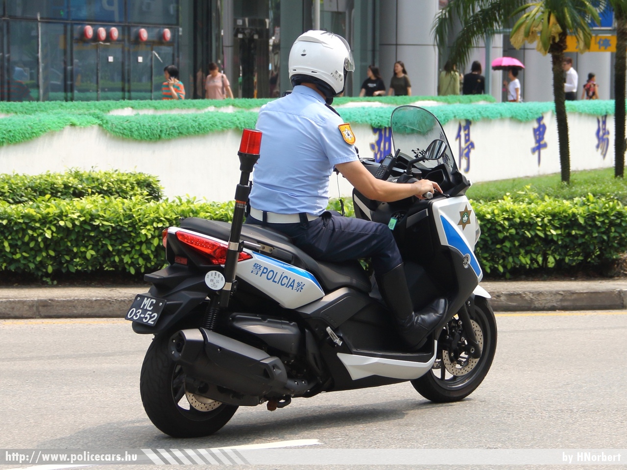 fotó: HNorbert
Keywords: Kína kínai rendőr rendőrség rendőrmotor police policebike China Macau Makaó