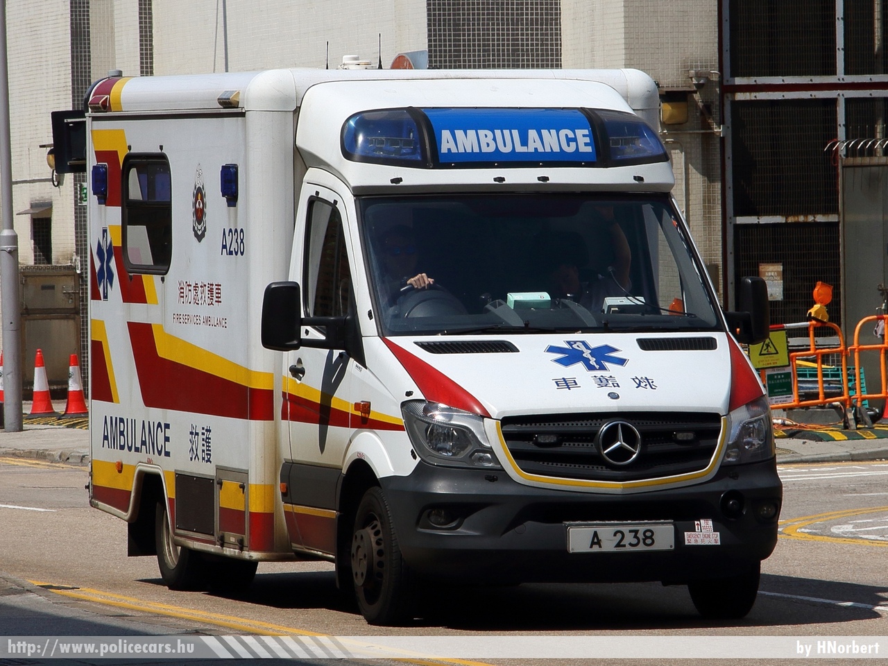 Mercedes Sprinter II Facelift, fotó: HNorbert
Keywords: Kína kínai mentő mentőautó ambulance hongkong china