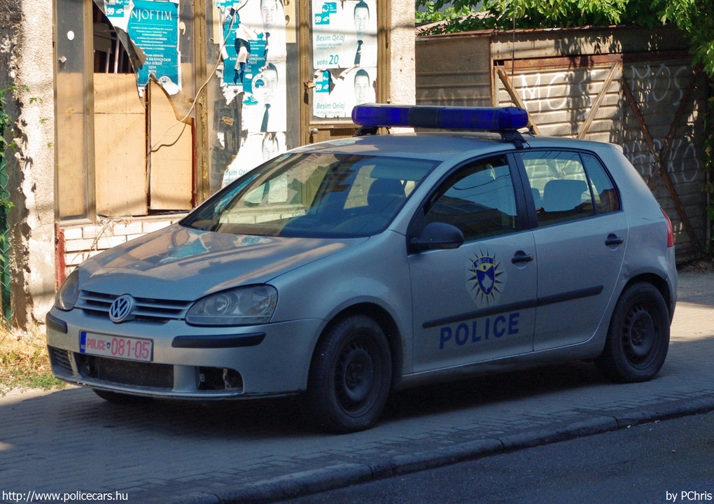 Volkswage Golf V, fotó: PChris
Keywords: Koszovó koszovói rendőr rendőrautó rendőrség police policecar kosovo