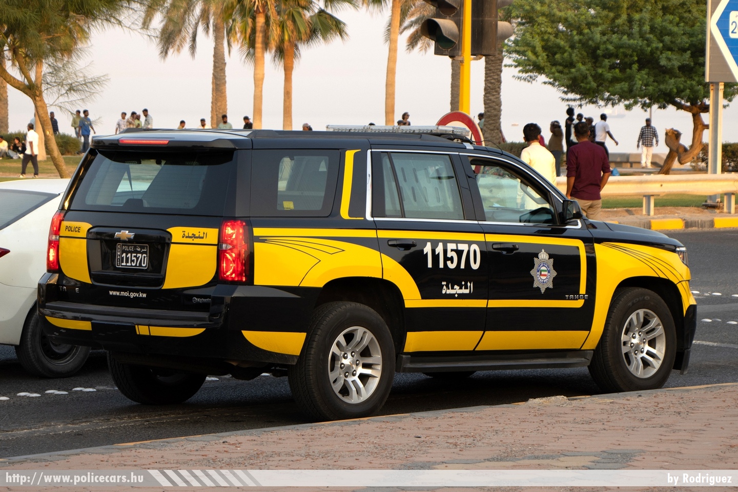 Chevrolet Tahoo, Kuwait Police ( شرطة الكويت ), fotó: Rodriguez
Keywords: rendőr rendőrautó rendőrség kuvaiti Kuvait police policecar Kuwait kuwaiti