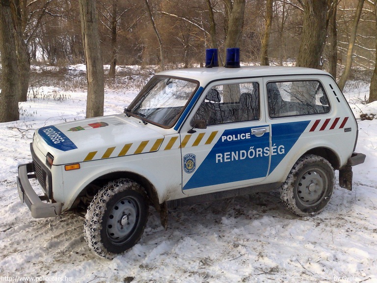 Lada Niva, fotó: Gyula
Keywords: rendőr rendőrautó rendőrség magyar Magyarország vaz RB74-73