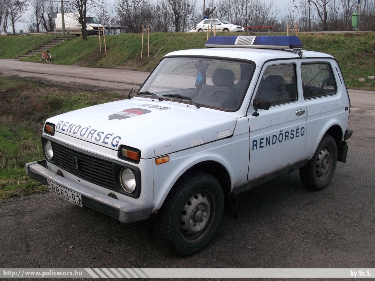 Lada VAZ 2121 Niva 1.7i, fotó: Sz.S.
Keywords: magyar Magyarország rendőr rendőrautó rendőrség RB63-93 Hungary hungarian police policecar