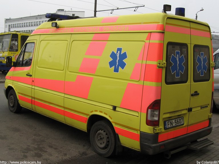 Mercedes Sprinter, fotó: Colargol87
Keywords: lett Lettország mentő mentőautó