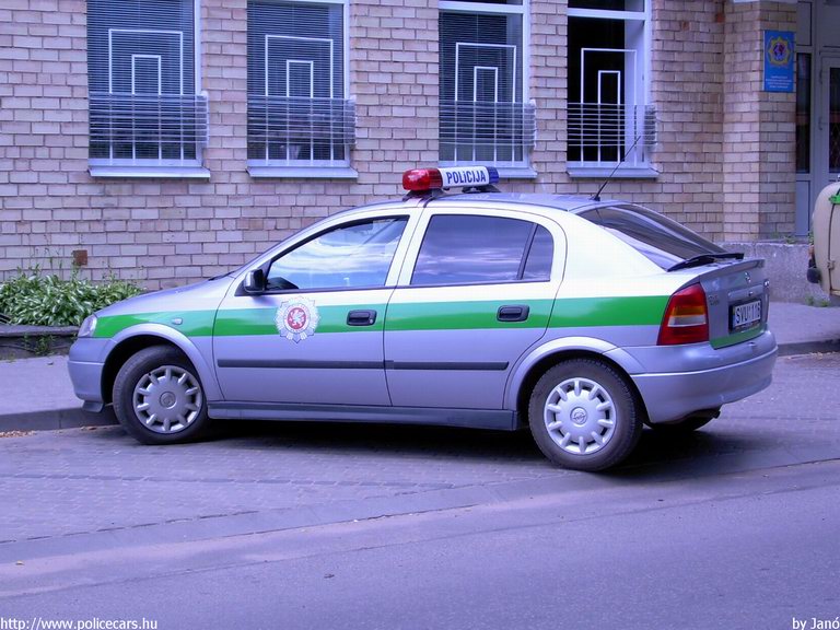 Opel Astra G, fotó: Janó
Keywords: litván Litvánia rendőr rendőrautó rendőrség