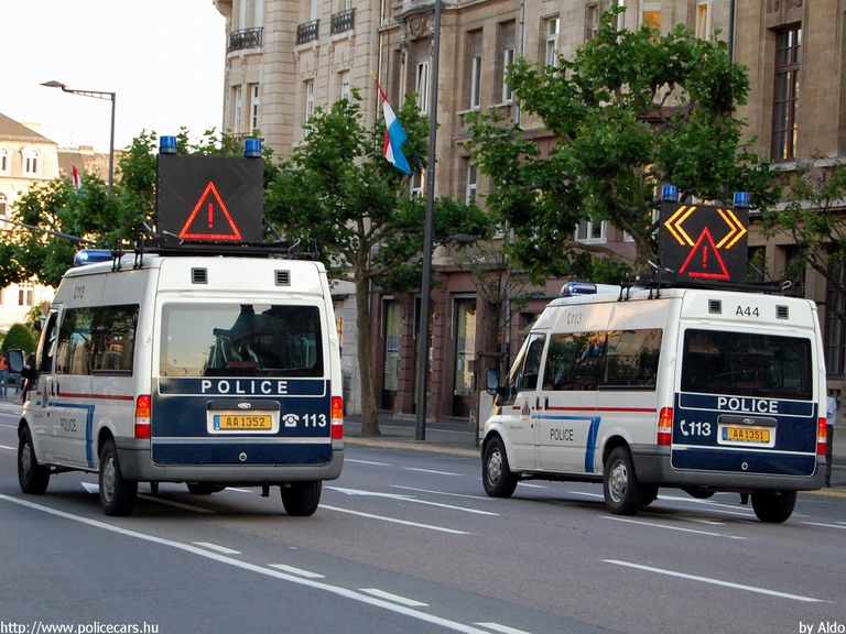Ford Transit, fotó: Aldo
Keywords: luxemburg rendőr rendőrautó rendőrség 