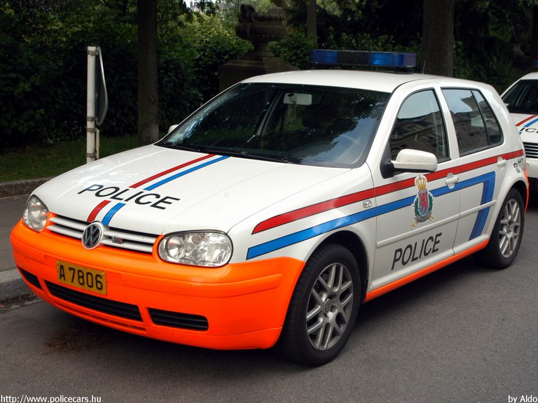 Volkswagen Golf, fotó: Aldo
Keywords: luxemburg rendőr rendőrautó rendőrség 
