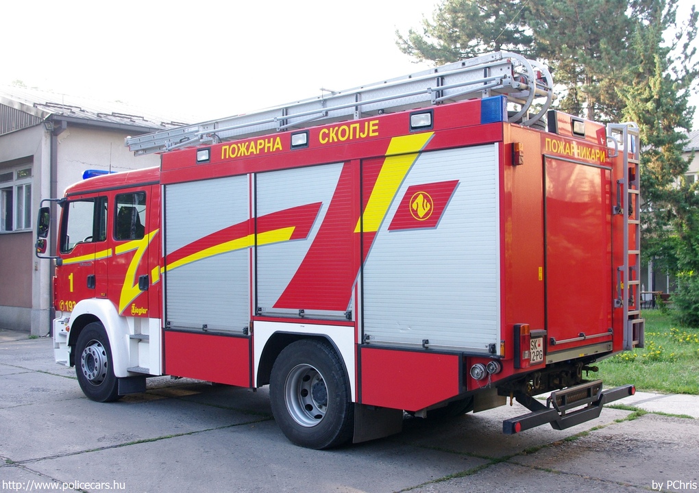 MAN TGM 18.280 Ziegler, fotó: PChris
Keywords: Macedónia macedón tûzoltóautó tûzoltóság tûzoltó Macedonia firetruck fire