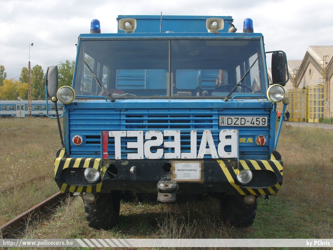 Tatra 813, MÁV-START Zrt., fotó: PChris
Keywords: máv DZD-459