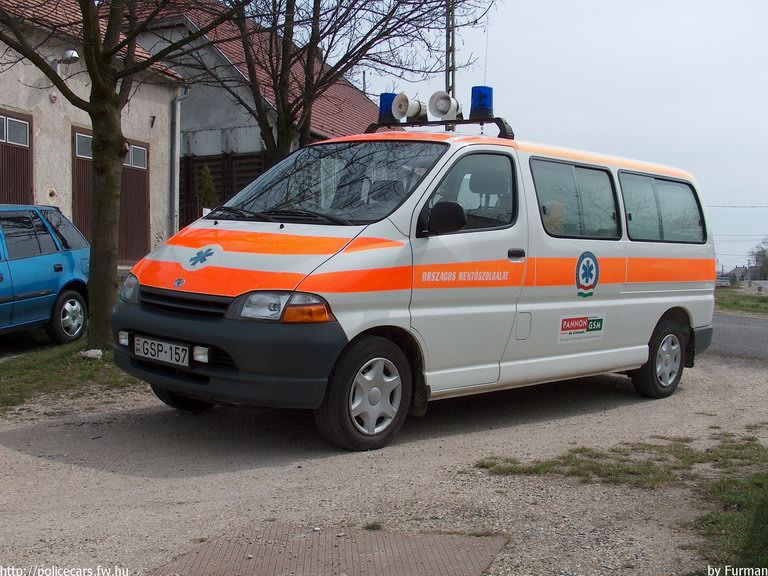 Toyota Hiace, Országos Mentõszolgálat, fotó: Furman
Keywords: OMSZ mentő magyar magyarország mentőautó GSP-157