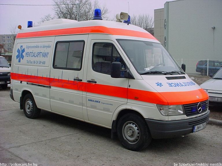 Mercedes-Benz Sprinter, Szigetszentmiklós és Környéke Mentõalapítvány, fotó: Szigetszentmiklósi mentõk
Keywords: mentő magyar magyarország mentőautó JMH-780