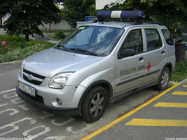 Suzuki Ignis, Balatonfüred, orvosi ügyelet, fotó: Gzozzo pictures
Keywords: mentő magyar Magyarország mentőautó IXL-798