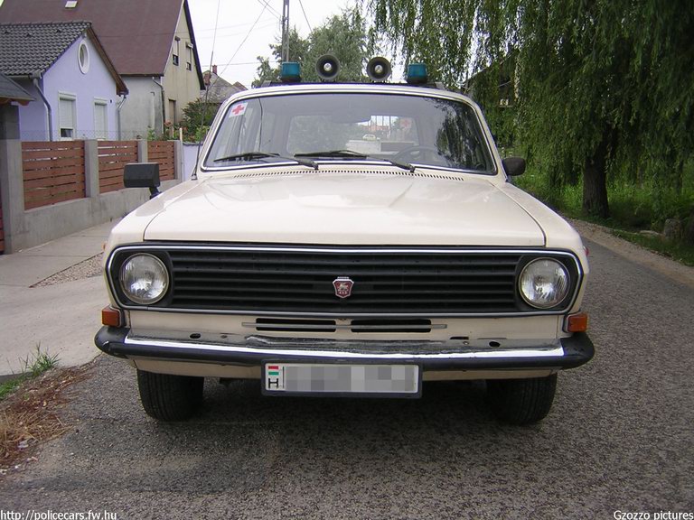 Volga GAZ M24, Tárnok, orvosi ügyelet, fotó: Gzozzo pictures
Keywords: mentő magyar Magyarország mentőautó