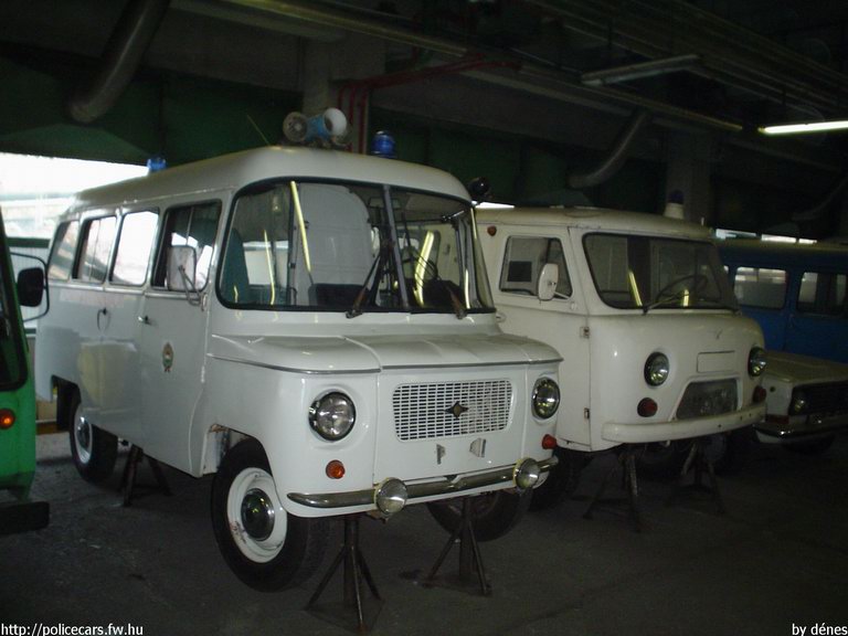 Nysa, UAZ, Budapest, Országos Mentõszolgálat, fotó: dénes
Keywords: OMSZ mentő magyar magyarország mentőautó