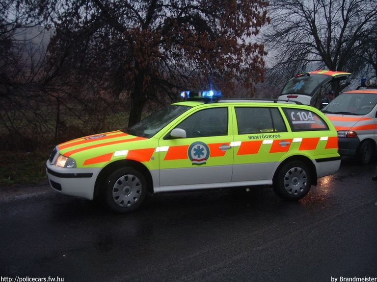 Skoda Octavia, Budapest, MOK, Országos Mentõszolgálat, fotó: Brandmeister
Keywords: OMSZ mentő magyar Magyarország mentőautó JUJ-112