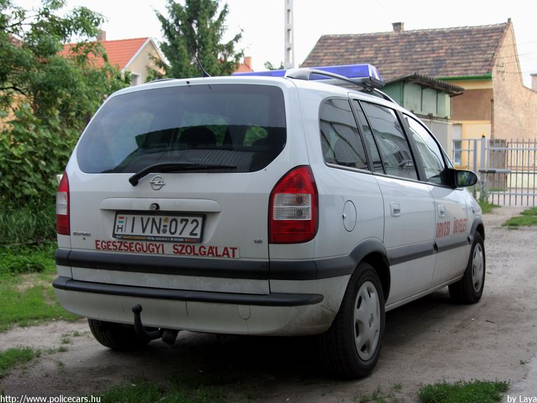 Opel Zafira, Vecsés, orvosi ügyelet, fotó: Laya
Keywords: mentő magyar Magyarország mentőautó IVN-072