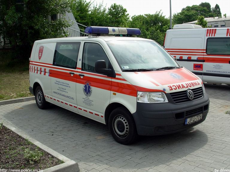 Volkswagen Transporter T5, Budapest, Oxyteam Nemzeti Sportszövetség Mentõszolgálat, fotó: dénes
Keywords: mentő magyar Magyarország mentőautó JFU-778