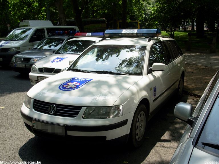 Volkswagen Passat Variant, SMSV, vérszállítás, fotó: dénes
Keywords: mentő magyar Magyarország mentőautó