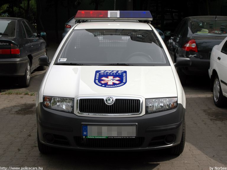 Skoda Fabia, SMSV, vérszállítás, fotó: Norbee
Keywords: mentő magyar Magyarország mentőautó