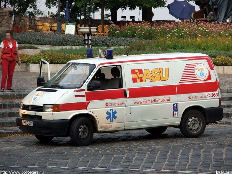 Volkswagen Transporter T4, Samaritanus Mentõszolgálat, fotó: PChris
Keywords: mentő magyar Magyarország mentőautó HBE-572