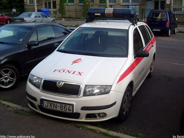 Skoda Fabia, Debrecen, orvosi ügyelet, Fõnix S.O.S. Zrt., fotó: Bazsi
Keywords: mentő magyar Magyarország mentőautó JXN-864