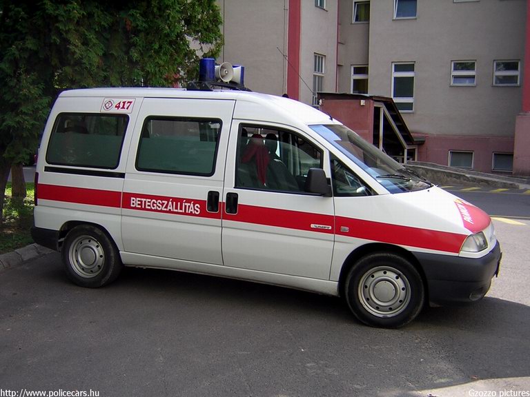 Citroen Jumpy, Kaposvár, Pannon Mentõ Kht., fotó: Gzozzo pictures
Keywords: mentő magyar Magyarország mentőautó IBG-013