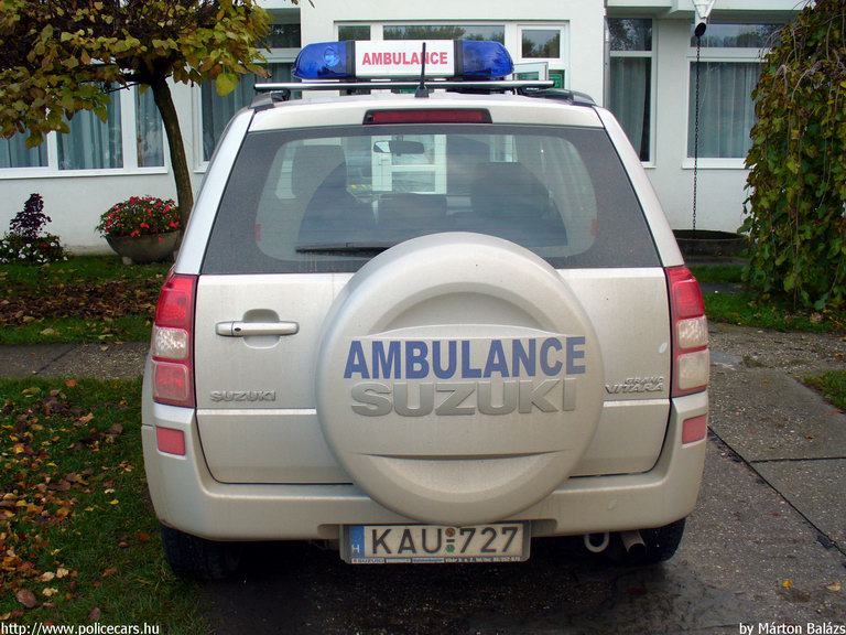 Suzuki Grand Vitara, Balatonboglár, orvosi ügyelet, fotó: Márton Balázs
Keywords: mentő magyar Magyarország mentőautó KAU-727
