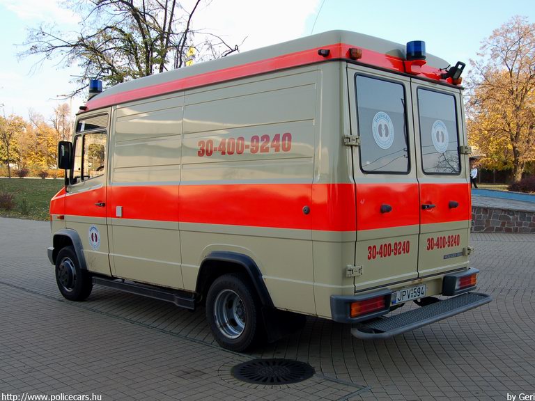 Mercedes-Benz Vario 512D, HAEMOBIL Egészségügyi Szolgáltató Kht., fotó: Geri
Keywords: mentő magyar Magyarország mentőautó JPV-594