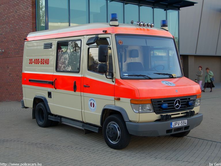 Mercedes-Benz Vario 512D, HAEMOBIL Egészségügyi Szolgáltató Kht., fotó: Geri
Keywords: mentő magyar Magyarország mentőautó JPV-594