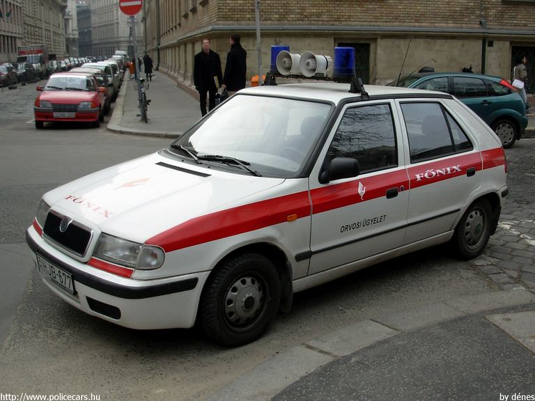 Skoda Felicia, Budapest, orvosi ügyelet, Fõnix S.O.S. Zrt., fotó: dénes
Keywords: mentő magyar Magyarország mentőautó HJB-677