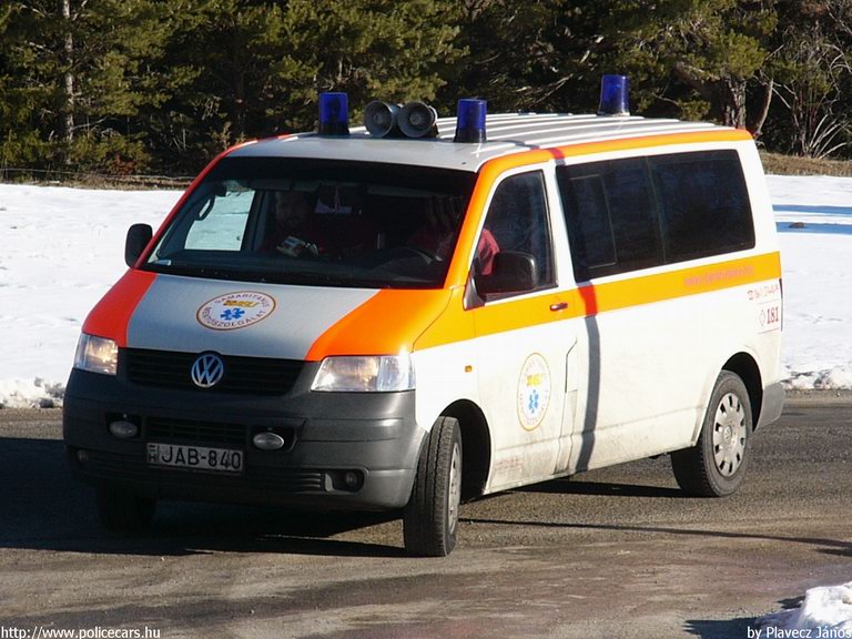 Volkswagen Transporter T5, Samaritanus Mentõszolgálat, fotó: Plavecz János
Keywords: mentő magyar Magyarország mentőautó JAB-840