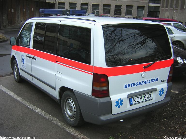Mercedes-Benz Vito 110 CDI, Dunaújváros, Magyari Betegszállító és Szolgáltató Kft., fotó: Gzozzo pictures
Keywords: mentő magyar Magyarország mentőautó KOM-993