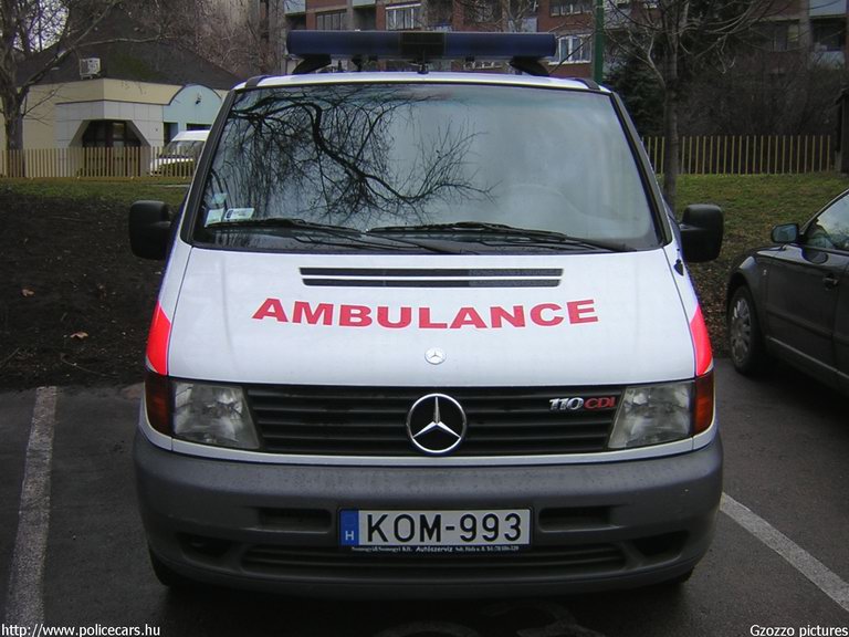 Mercedes-Benz Vito 110 CDI, Dunaújváros, Magyari Betegszállító és Szolgáltató Kft., fotó: Gzozzo pictures
Keywords: mentő magyar Magyarország mentőautó KOM-993