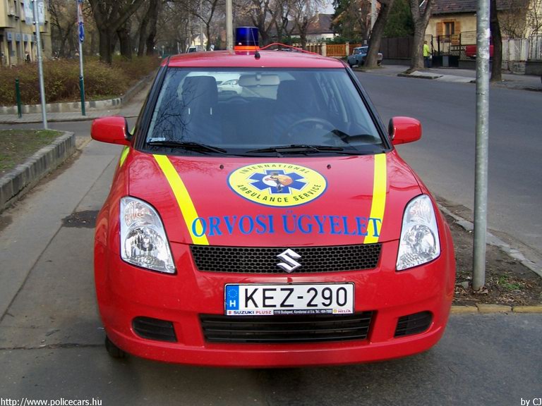 Suzuki Swift, Budapest, orvosi ügyelet, International Ambulance, fotó: CJ
Keywords: mentő magyar Magyarország mentőautó KEZ-290