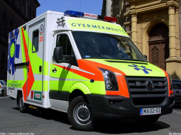 Volkswagen Crafter, Budapest, Szent Márton Gyermekmentõ Szolgálat, fotó: dénes
Keywords: mentő magyar Magyarország mentőautó MA02-03