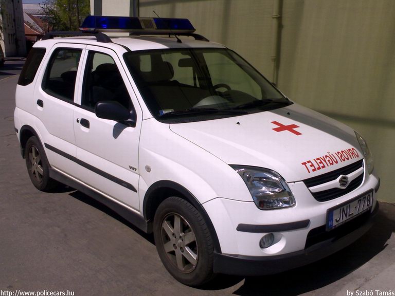 Suzuki Ignis, orvosi ügyelet, fotó: Szabó Tamás
Keywords: mentő magyar Magyarország mentőautó JNL-778